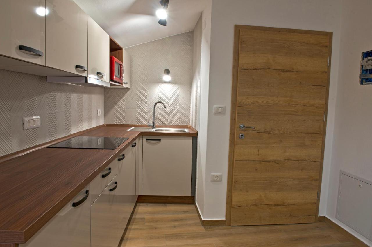 Apartmaji Tanto Malovse Crnice Ngoại thất bức ảnh